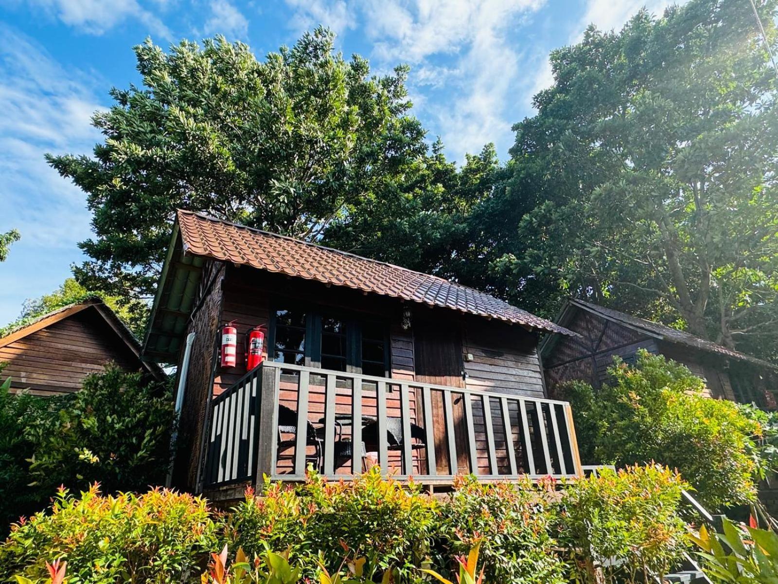 Bayview Hill Resort Koh Lipe Buitenkant foto